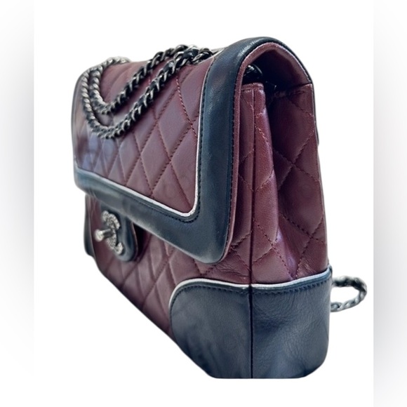 41-25 Preloved Chanel Paris-Salzburg Bicolor Quilted Lambskin Tyrolean Flap